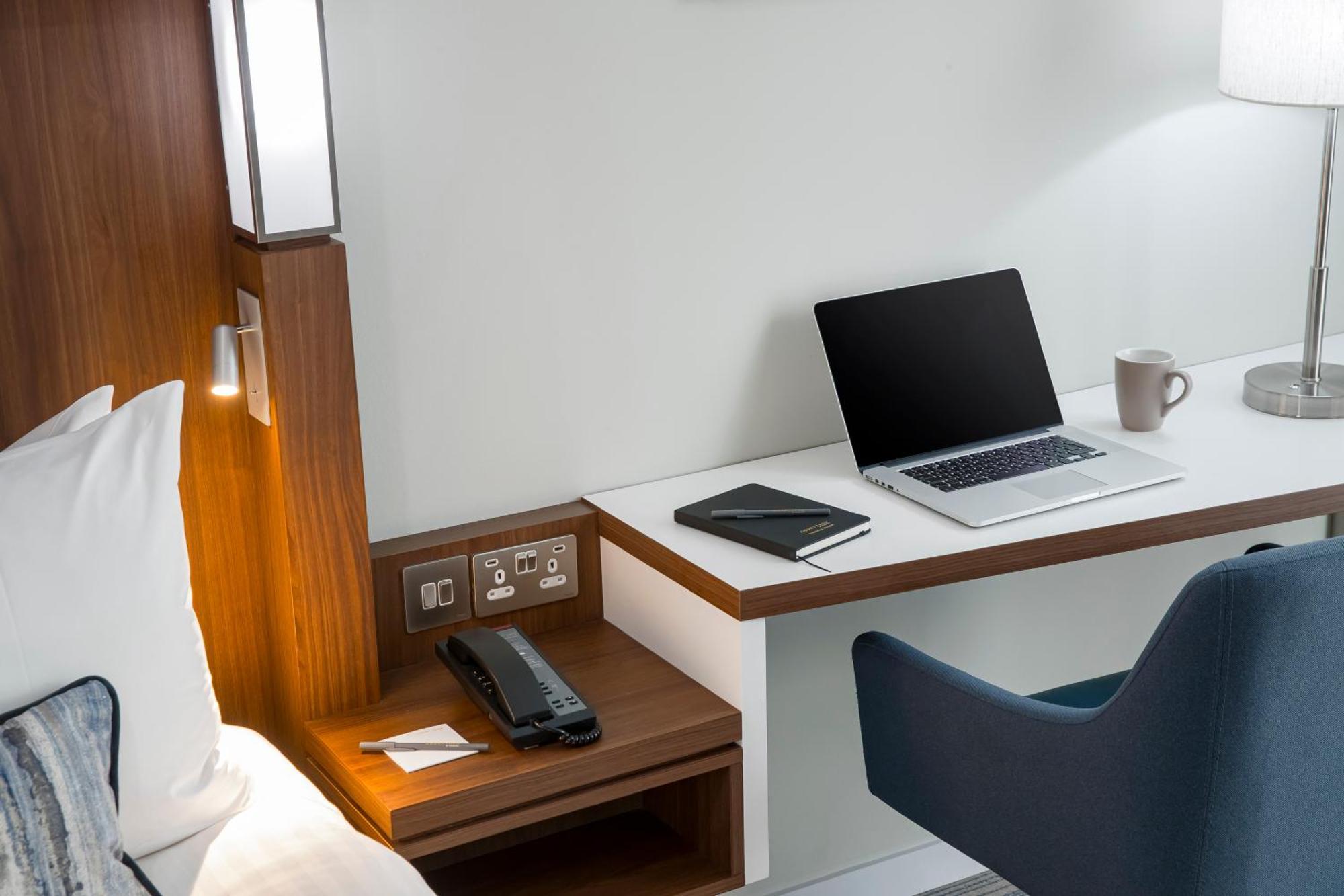 Courtyard By Marriott Inverness Airport Eksteriør bilde