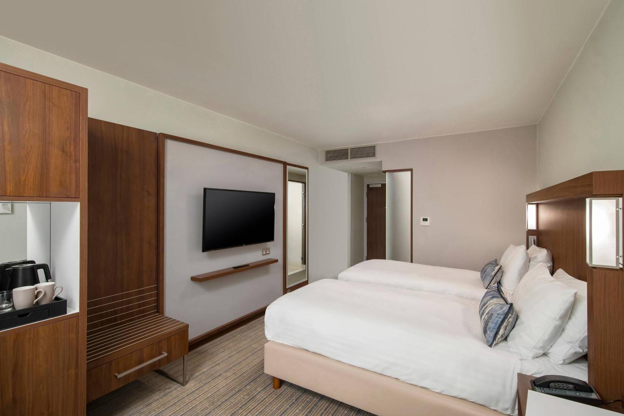 Courtyard By Marriott Inverness Airport Eksteriør bilde